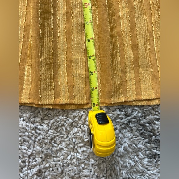 Gorgeous golden yellow color blouse size XL (J114) - Picture 10 of 10